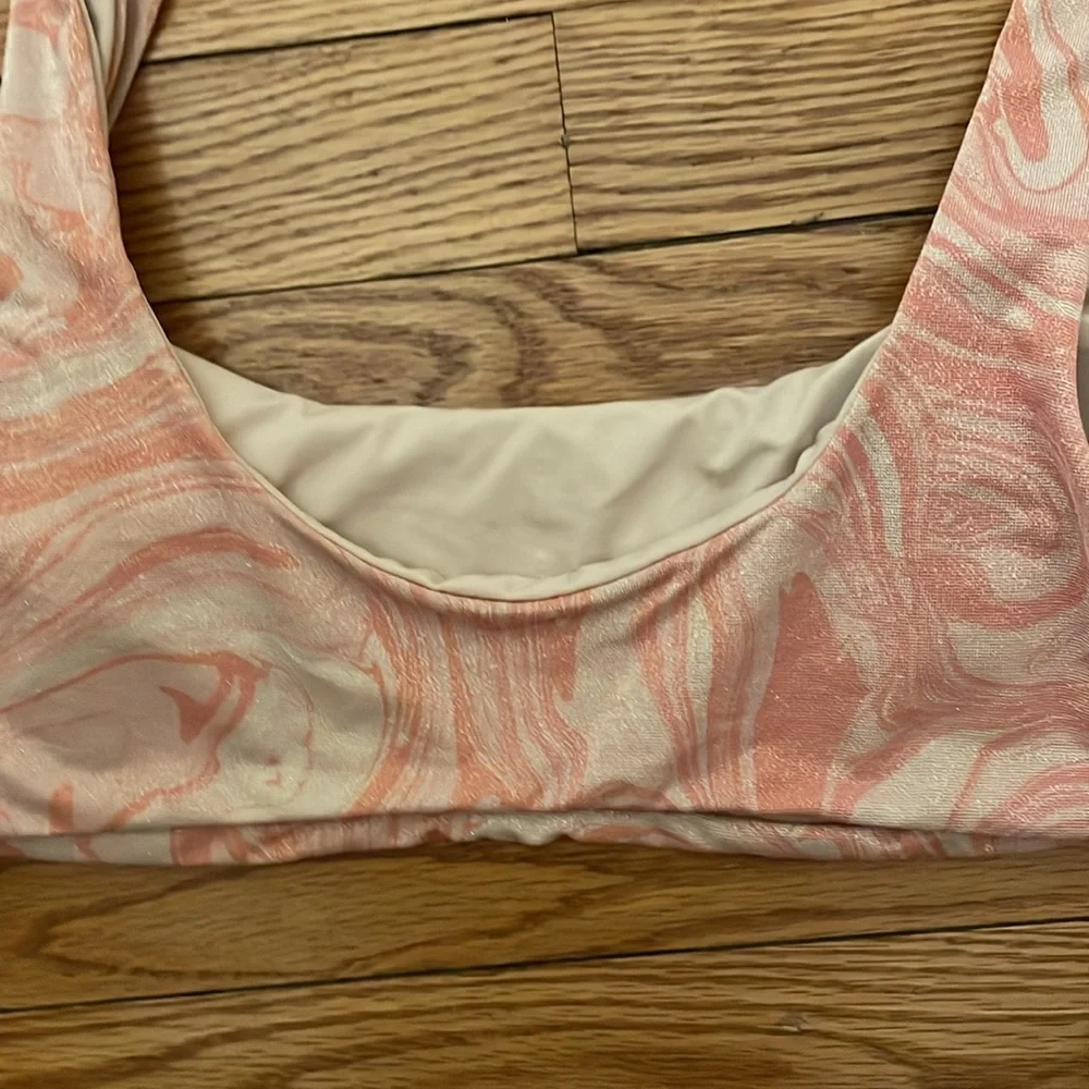 l*space‎ Shimmer All Swirled Up Lizzie Pullover Tank Style Bikini Top